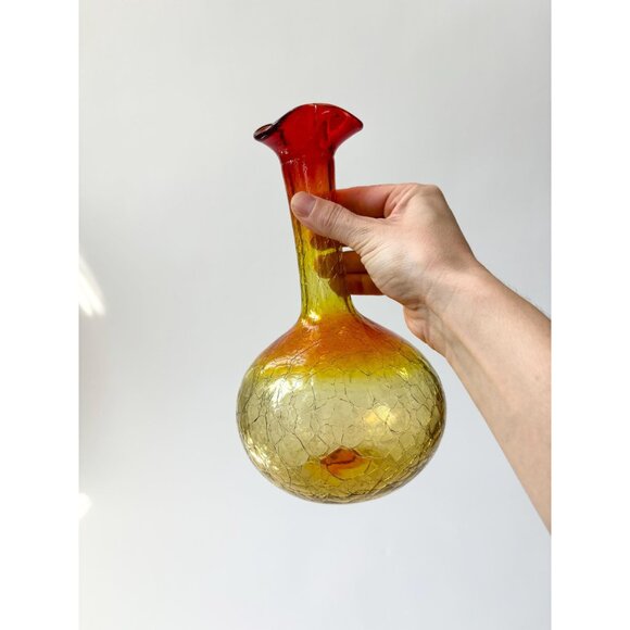 SOLD - Blenko Amberina Crackle Ombre Glass MCM Handkerchief Bulbuous Vase - Picture 6 of 8